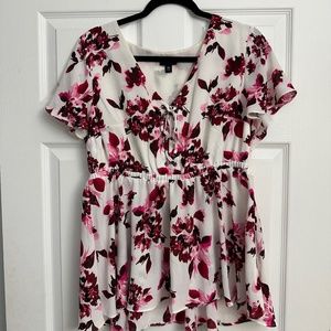 Torrid floral blouse